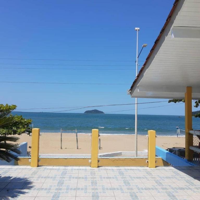 Mansao Ouro Verde Beira Mar Piçarras Eksteriør billede